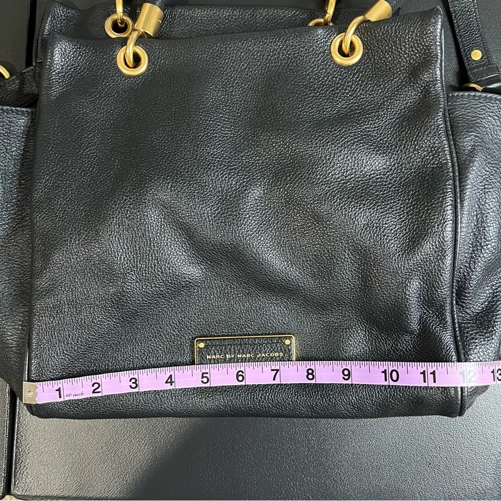 Marc by Marc Jacobs Too Hot To Handle Bentley Tote Bag - Picture 13 of 16